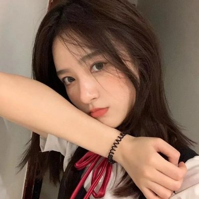 破茧不栖旧屋檐